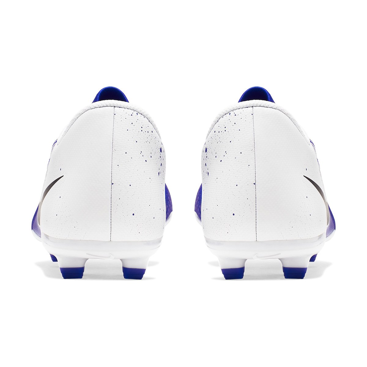 Chuteira Nike Phantom Venom Club FG