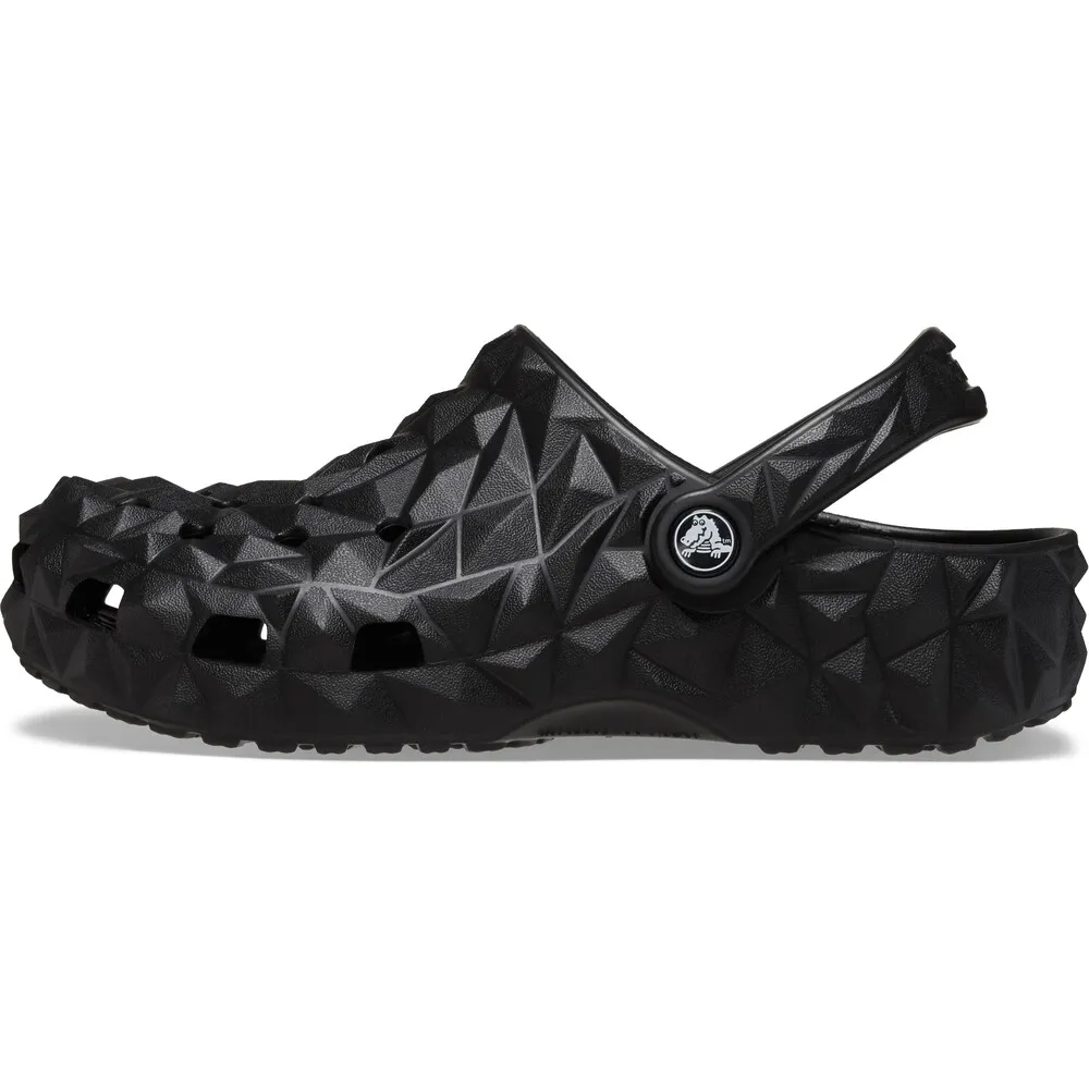 Crocs Classic Geometric Clog – Black