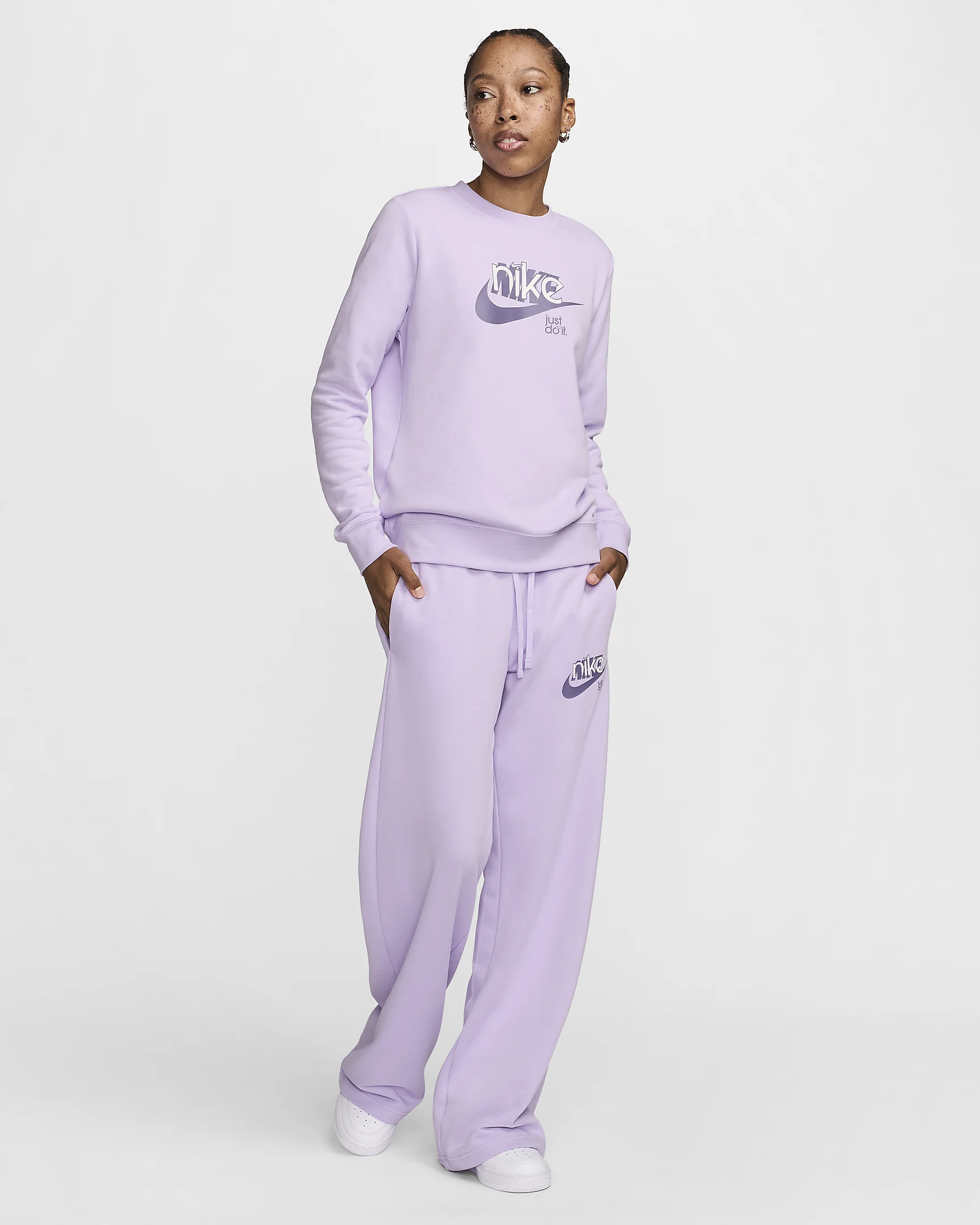 Moletom Nike Sportswear Club Fleece – Lilás